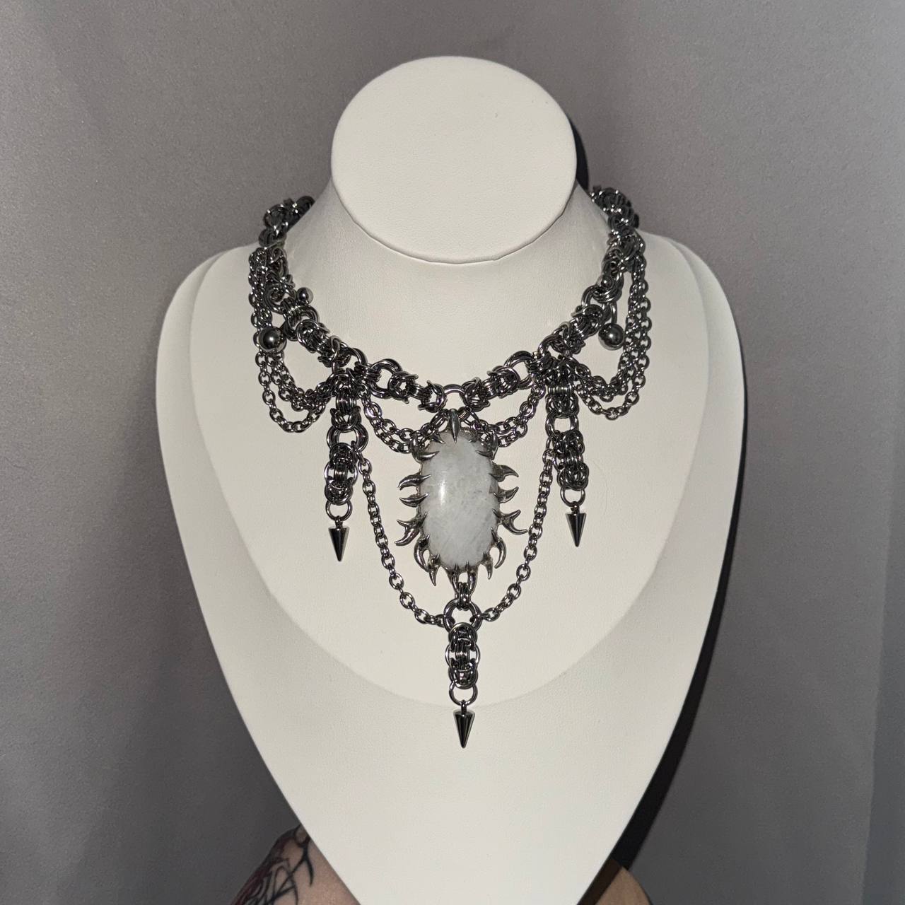 lunar chain